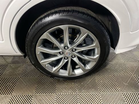 Certified 2024 Buick Encore GX Avenir w/ Avenir Convenience Package AWD/4WD image 10