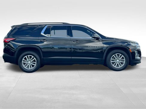 Used 2022 Chevrolet Traverse LT AWD/4WD image 8