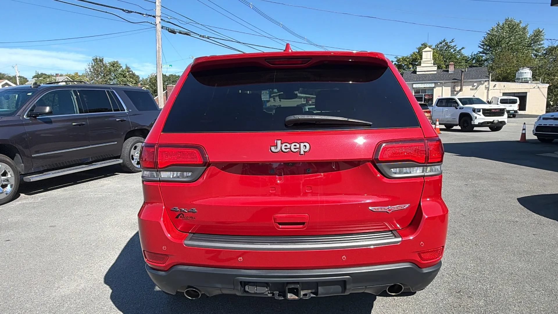 Used 2017 Jeep Grand Cherokee Trailhawk AWD/4WD image 6