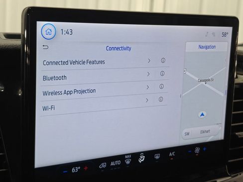 Used 2024 Ford Transit 350 XLT image 37