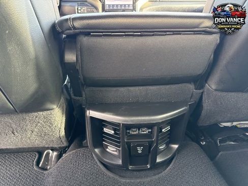 Used 2024 RAM 2500 Laramie AWD/4WD image 28