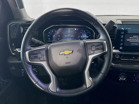 Used 2023 Chevrolet Silverado 1500 LT image 17