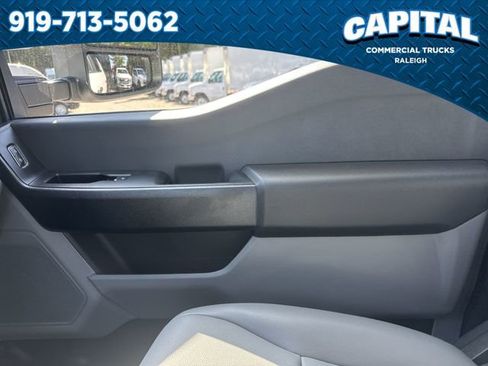 New 2025 Ford F550 4x4 Crew Cab image 29