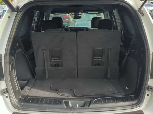 Used 2023 Dodge Durango GT image 33