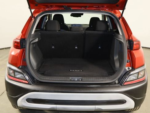 Used 2022 Hyundai Kona SEL w/ Cargo Package image 18