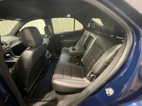 Used 2022 Chevrolet Equinox RS w/ Infotainment Package AWD/4WD image 11