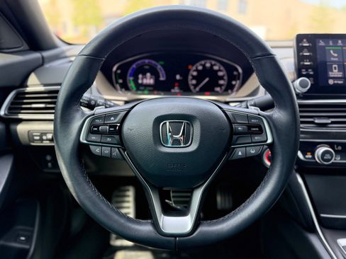 Used 2022 Honda Accord Sport image 25
