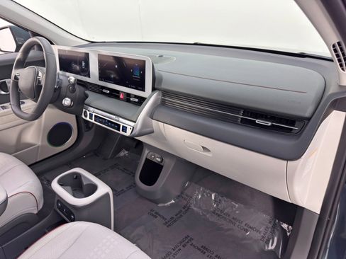 Used 2023 Hyundai Ioniq 5 SEL image 13