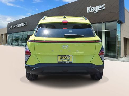 Certified 2024 Hyundai Kona SEL FWD image 6