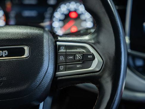 Certified 2022 Jeep Compass Limited AWD/4WD image 28