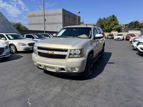 Used 2009 Chevrolet Tahoe LT AWD/4WD image 12