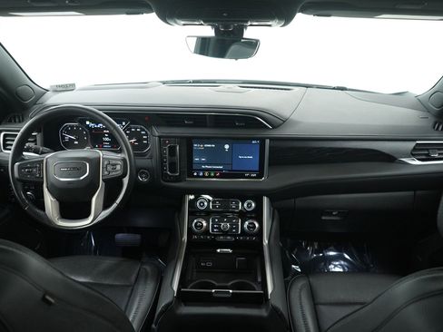 Used 2021 GMC Yukon Denali w/ Denali Ultimate Package image 16