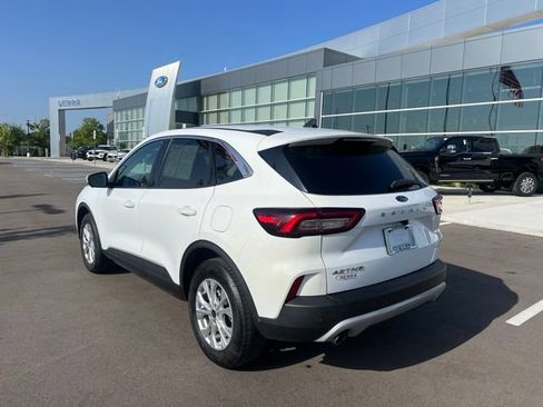 Used 2023 Ford Escape Active w/ Tech Pack #2 AWD/4WD image 7