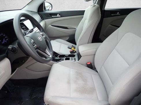 Used 2018 Hyundai Tucson SEL image 11