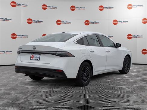 New 2026 Nissan Sentra SV w/ SV Convenience Package image 5