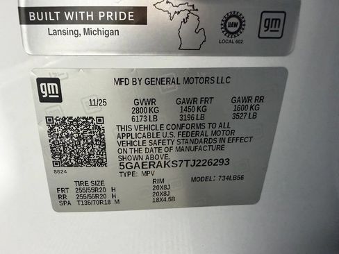 Used 2026 Buick Enclave Preferred FWD image 41