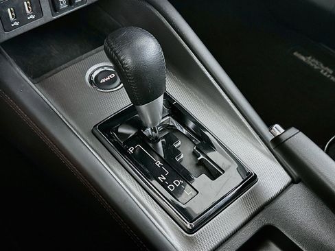 Used 2024 Mitsubishi Outlander Sport AWD image 24
