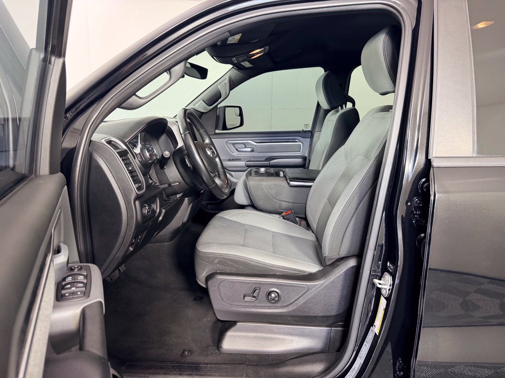 Used 2021 RAM 1500 Big Horn AWD/4WD image 26