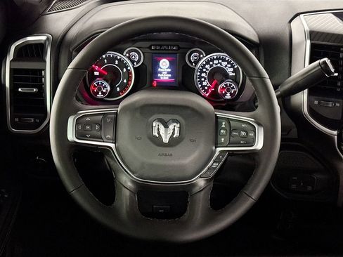 New 2026 RAM 2500 Big Horn AWD/4WD image 13