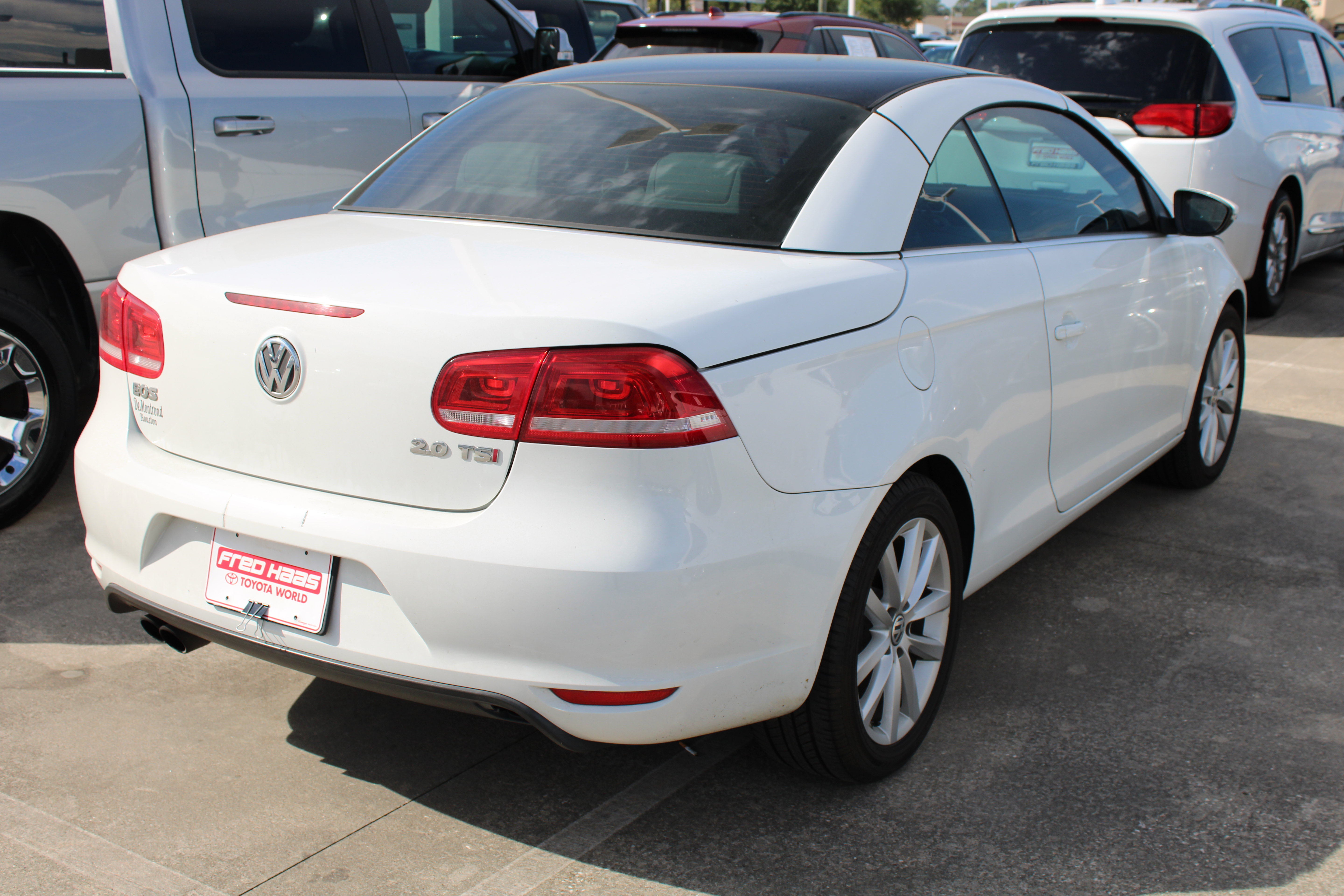 Used 2015 Volkswagen Eos Komfort FWD image 10