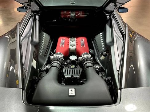 Used 2015 Ferrari 458 Italia Coupe RWD image 24