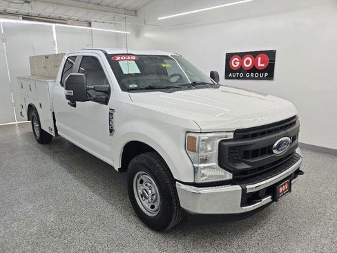 Used 2020 Ford F350 XL w/ Power Equipment Group image 1