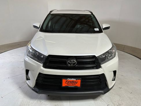 Used 2018 Toyota Highlander SE AWD/4WD image 2