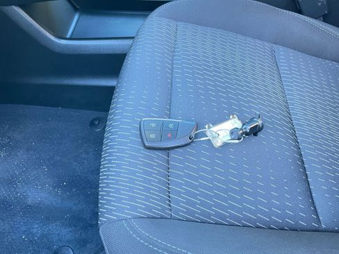 Used 2025 Chevrolet Equinox LT image 22