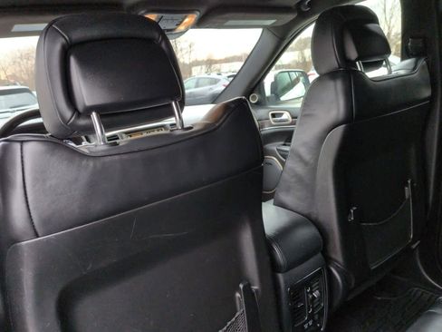 Used 2016 Jeep Grand Cherokee Summit w/ Platinum Series Group image 19