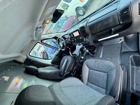 Used 2023 RAM ProMaster 2500 FWD image 25