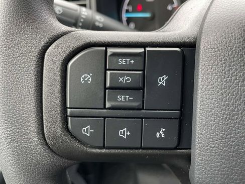 New 2026 Ford F250 XL w/ XL Chrome Package image 20