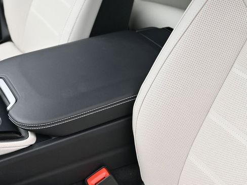 Certified 2026 Porsche Panamera 4 image 20