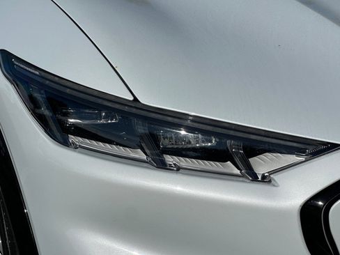 Used 2021 Ford Mustang Mach-E Premium image 10