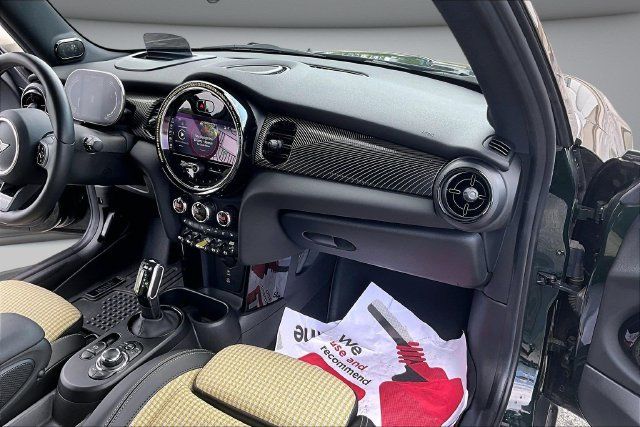 Used 2023 MINI Cooper SE w/ MINI Resolute Edition FWD image 23