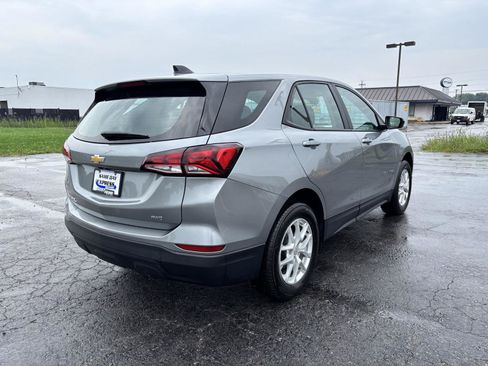 Used 2024 Chevrolet Equinox LS AWD/4WD image 7