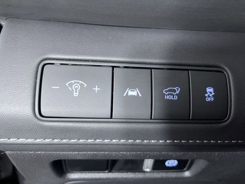 Used 2023 Hyundai Santa Fe Limited image 25