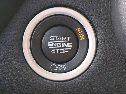 Used 2023 RAM 3500 Tradesman w/ Chrome Appearance Group image 24