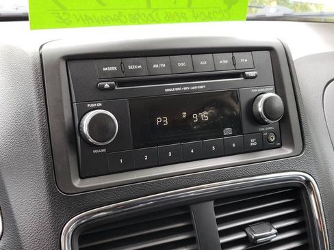 Used 2016 Dodge Grand Caravan SE w/ Quick Order Package 29E SE FWD image 22