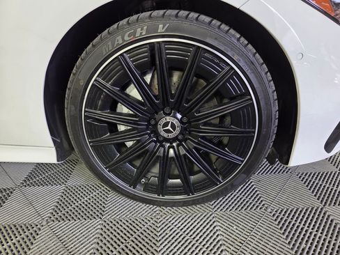 Used 2024 Mercedes-Benz CLE 300 4MATIC Cabriolet image 25