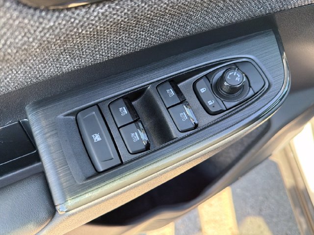 Used 2026 Subaru Outback Limited AWD/4WD image 17