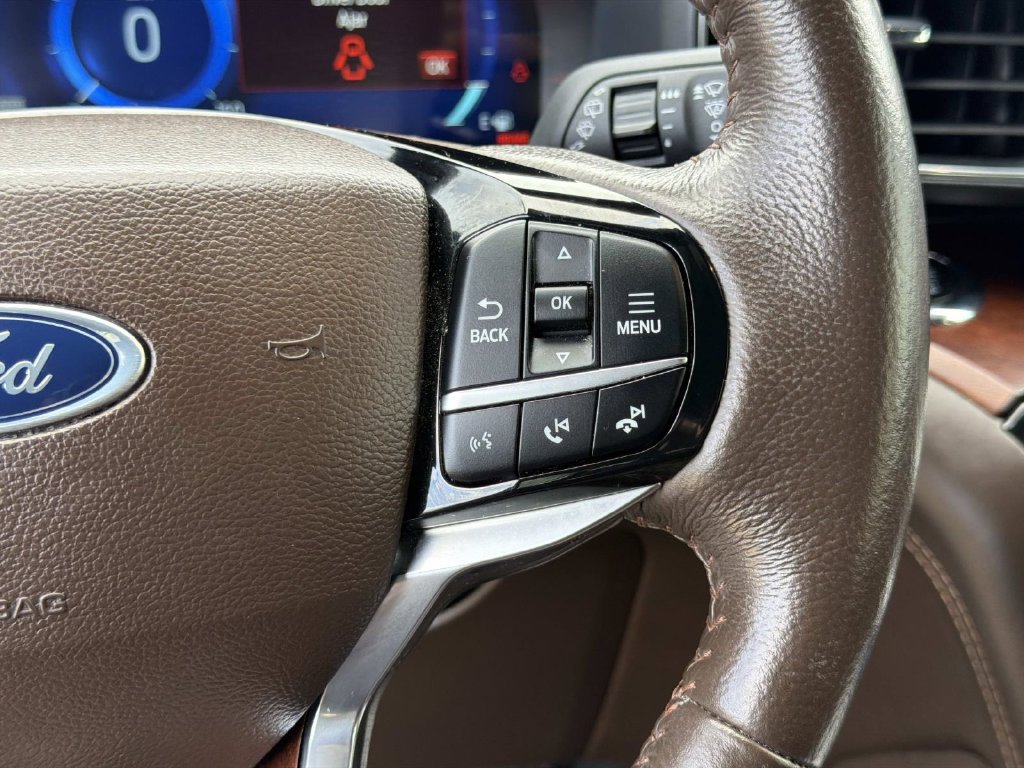 Certified 2024 Ford Explorer King Ranch w/ Technology Package AWD/4WD image 28