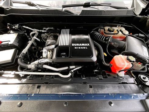 Used 2021 Chevrolet Silverado 1500 RST image 10