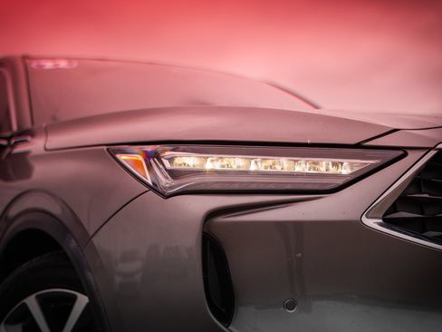 Used 2022 Acura MDX w/ Technology Package FWD image 4