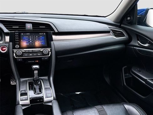 Used 2019 Honda Civic Touring image 27