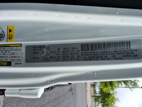 Used 2018 Jeep Wrangler Unlimited Sport AWD/4WD image 39
