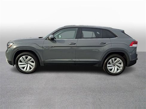 Used 2022 Volkswagen Atlas Cross Sport SE image 7
