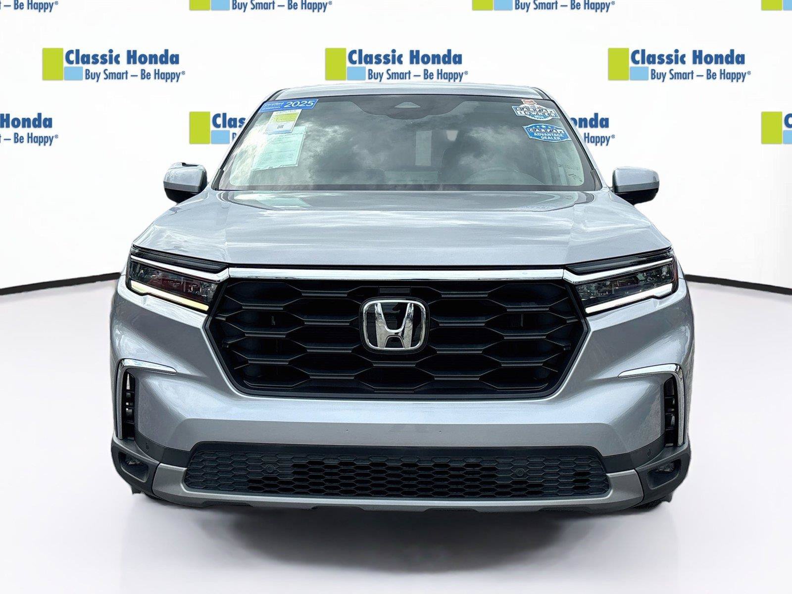 Certified 2025 Honda Pilot EX-L image 2