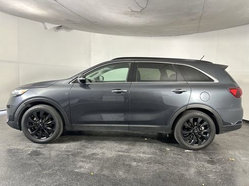 Used 2020 Kia Sorento S FWD image 5