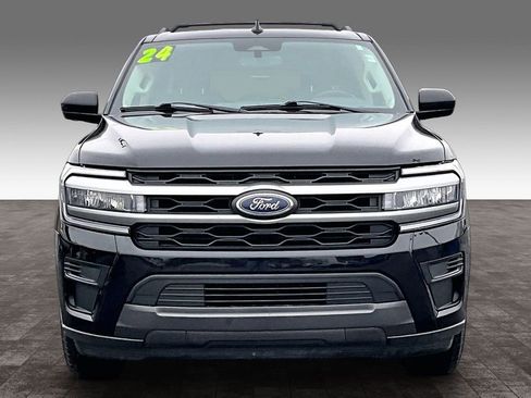 Used 2024 Ford Expedition Max XLT image 27