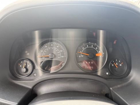 Used 2016 Jeep Patriot Sport w/ Power Value Group AWD/4WD image 27